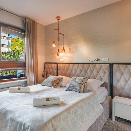 La Bagatelle By Baltica + Parking Apartment